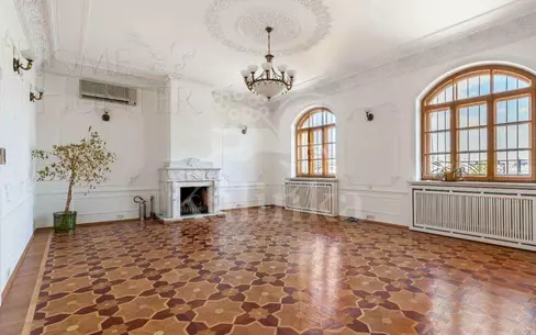 3-УРОВНЕВЫЙ ПЕНТХАУС С ОТДЕЛКОЙ 379 М² НА 7 ЭТАЖЕ