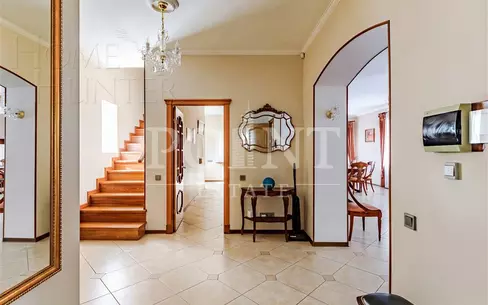 2-этажный коттедж 450 м² с отделкой
