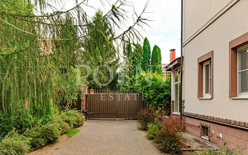 2-этажный коттедж 450 м² с отделкой