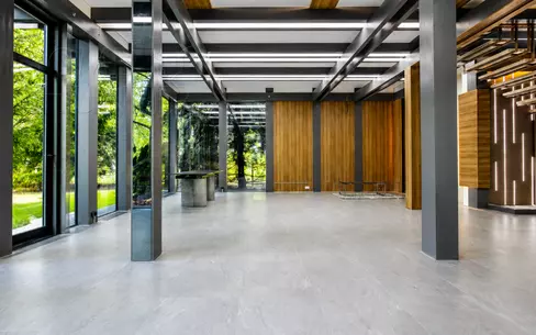 2-этажный коттедж 350 м² с отделкой
