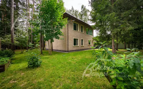 2-этажный коттедж 337 м² с отделкой
