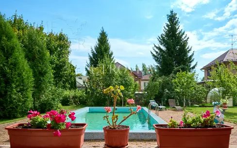 3-этажный коттедж 680.4 м² с отделкой