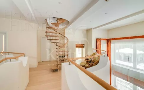 2-этажный коттедж 500 м² с отделкой