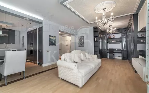 3-КОМН. КВАРТИРА С ОТДЕЛКОЙ 135 М² НА 3 ЭТАЖЕ
