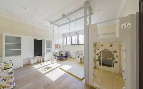 2-этажный коттедж 720 м² с отделкой