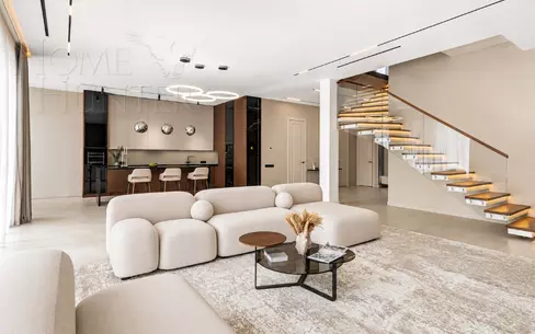 2-этажный коттедж 349.7 м² с отделкой