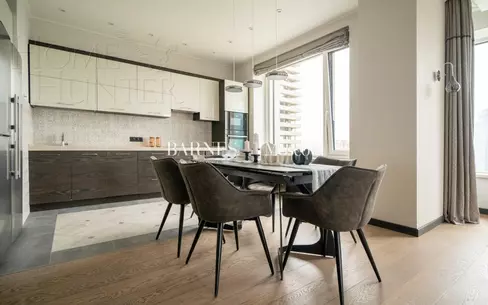 3-КОМН. КВАРТИРА С ОТДЕЛКОЙ 120 М² НА 17 ЭТАЖЕ