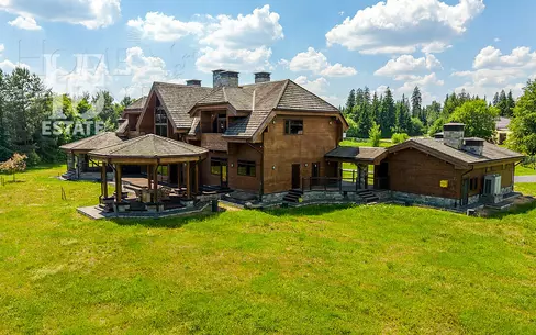 1-этажный коттедж 600 м² с отделкой