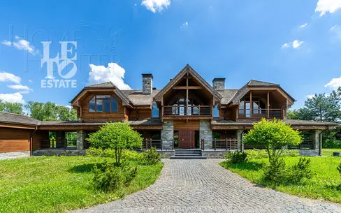 1-этажный коттедж 600 м² с отделкой