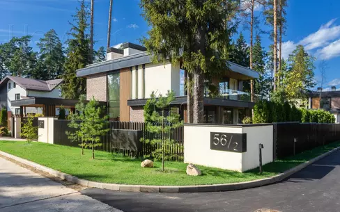 2-этажный коттедж 375 м² с отделкой