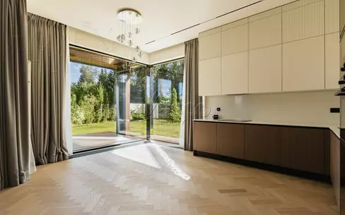 2-этажный коттедж 368.6 м² с отделкой