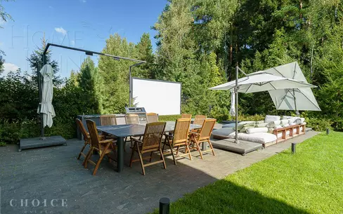 2-этажный коттедж 1 695 м² с отделкой
