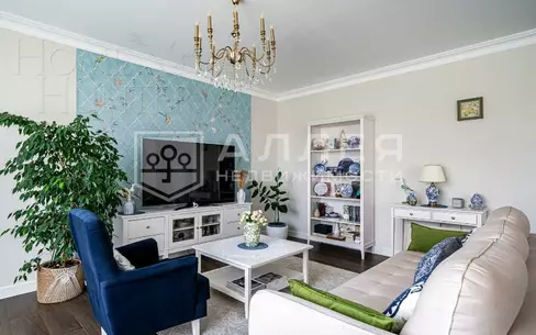 2-этажный коттедж 250 м² с отделкой