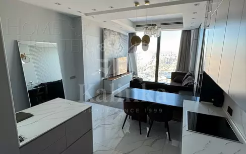 2-КОМН. АПАРТАМЕНТЫ С ОТДЕЛКОЙ 58.5 М² НА 48 ЭТАЖЕ