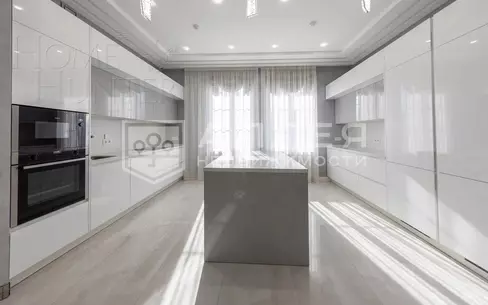 2-этажный коттедж 678 м² без отделки
