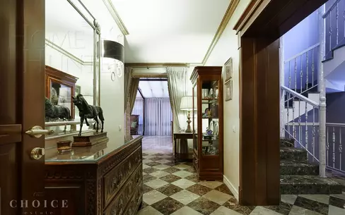 2-этажный коттедж 460 м² с отделкой