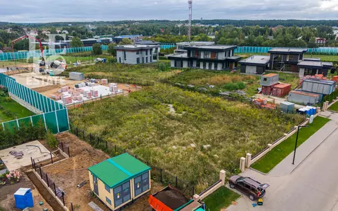 Участок 16 сот. в охраняемом поселке