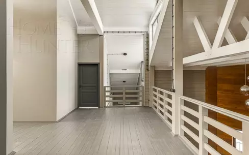 2-этажный коттедж 600 м² с отделкой