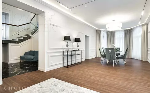 2-этажный коттедж 443 м² с отделкой