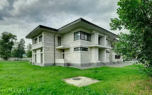 2-этажный коттедж 949 м² без отделки