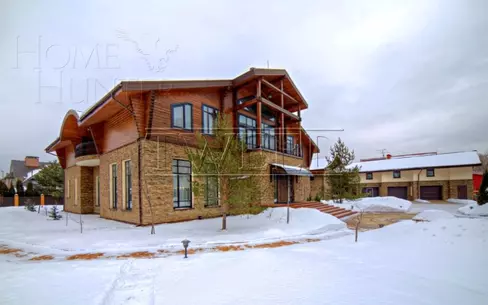 4-этажный коттедж 1 786 м² с отделкой