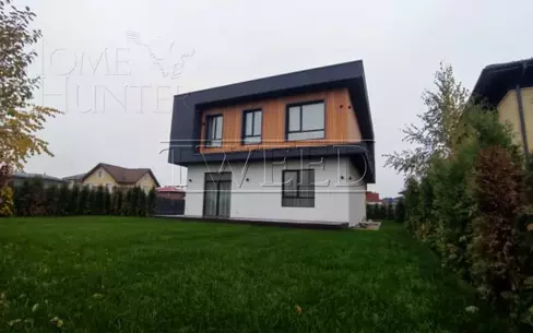 2-этажный коттедж 193 м² с отделкой