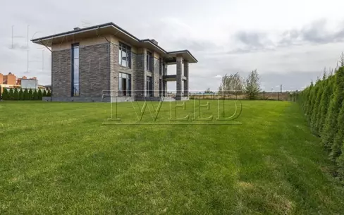 2-этажный коттедж 460 м² без отделки