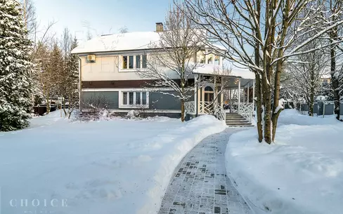 2-этажный коттедж 443 м² с отделкой