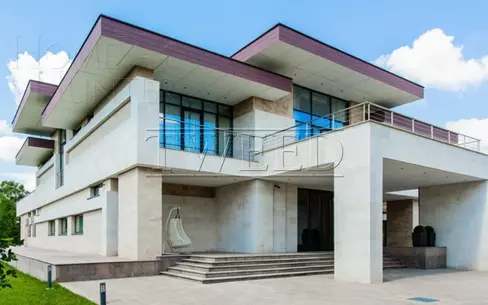 2-этажный коттедж 1 502 м² с отделкой