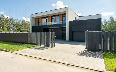2-этажный коттедж 604 м² без отделки