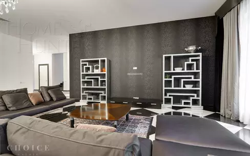 3-этажный коттедж 1 300 м² с отделкой