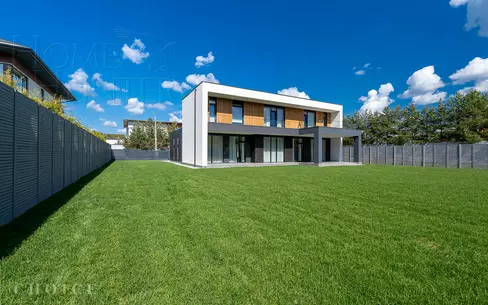 2-этажный коттедж 604 м² без отделки