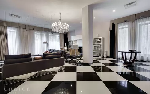 3-этажный коттедж 1 300 м² с отделкой