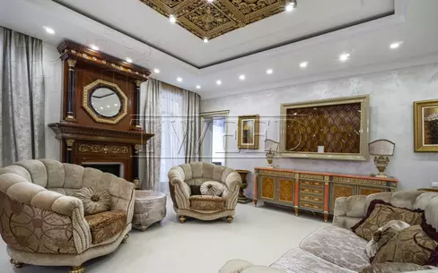 2-этажный коттедж 650 м² с отделкой