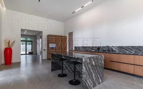 1-этажный коттедж 440 м² с отделкой
