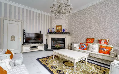 3-этажный таунхаус 400 м² с отделкой