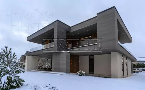2-этажный коттедж 760 м² с отделкой