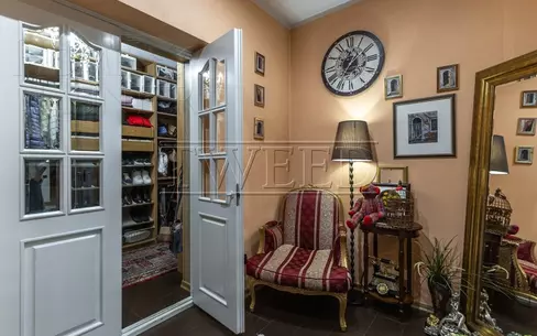 3-этажный коттедж 500 м² с отделкой