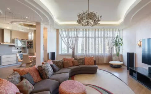 4-КОМН. КВАРТИРА С ОТДЕЛКОЙ 180 М² НА 11 ЭТАЖЕ