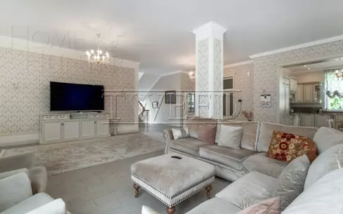 2-этажный коттедж 700 м² с отделкой