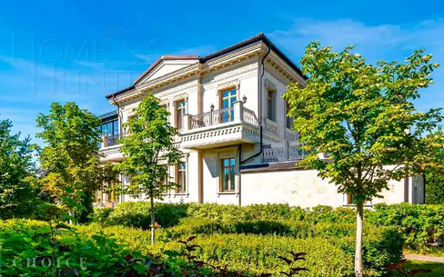 2-этажный коттедж 1 110 м² с отделкой