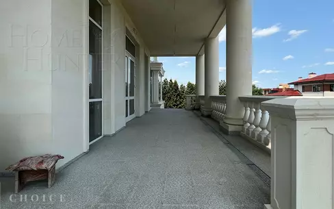 3-этажный коттедж 1 532 м² без отделки