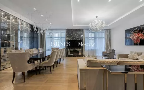 4-КОМН. КВАРТИРА С ОТДЕЛКОЙ 238 М² НА 2 ЭТАЖЕ