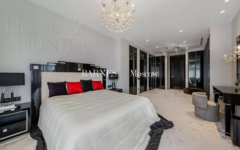4-КОМН. КВАРТИРА С ОТДЕЛКОЙ 238 М² НА 2 ЭТАЖЕ