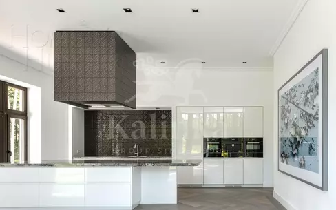 3-этажный коттедж 4 478 м² с отделкой