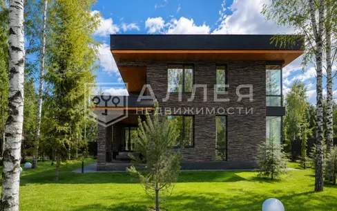 2-этажный коттедж 445 м² с отделкой