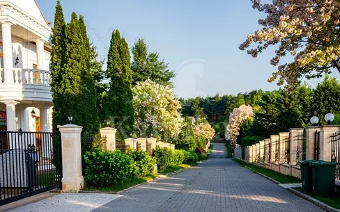 2-этажный коттедж 1 150 м² без отделки