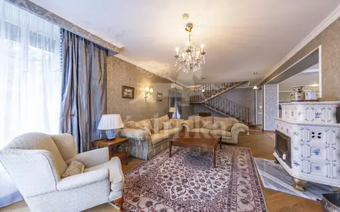 ТАУНХАУС 500 м² с отделкой