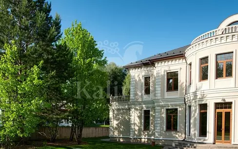 2-этажный коттедж 1 150 м² без отделки