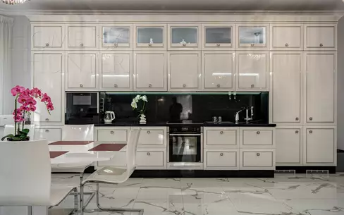 3-этажный коттедж 610 м² с отделкой